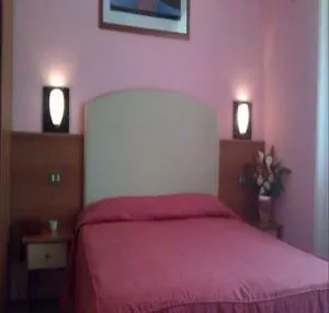 ***  Hotel Minerva رافيننا إيطاليا